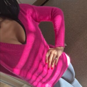 Moda International Pink V-Neck Sweater